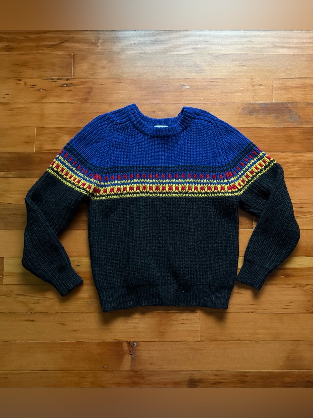 Vintage Men's Gap Colorblock Fair Isle Crewneck Sweater 100% Wool Size M